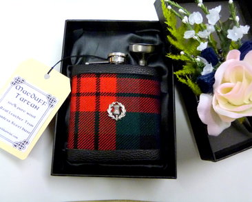 MacDuff Tartan hip flask with Scottish thistle