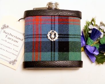 Sutherland Tartan flask with thistle