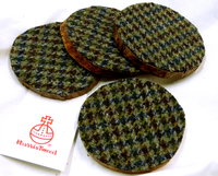 Wood slice Harris Tweed drinks coasters Green blue houndstooth unique handmade gift made in Scotland