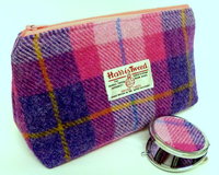 Harris-Tweed-pink-cosmetic-bag