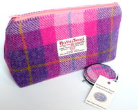 Cosmetic bag pink and purple Harris Tweed with matching compact mirror