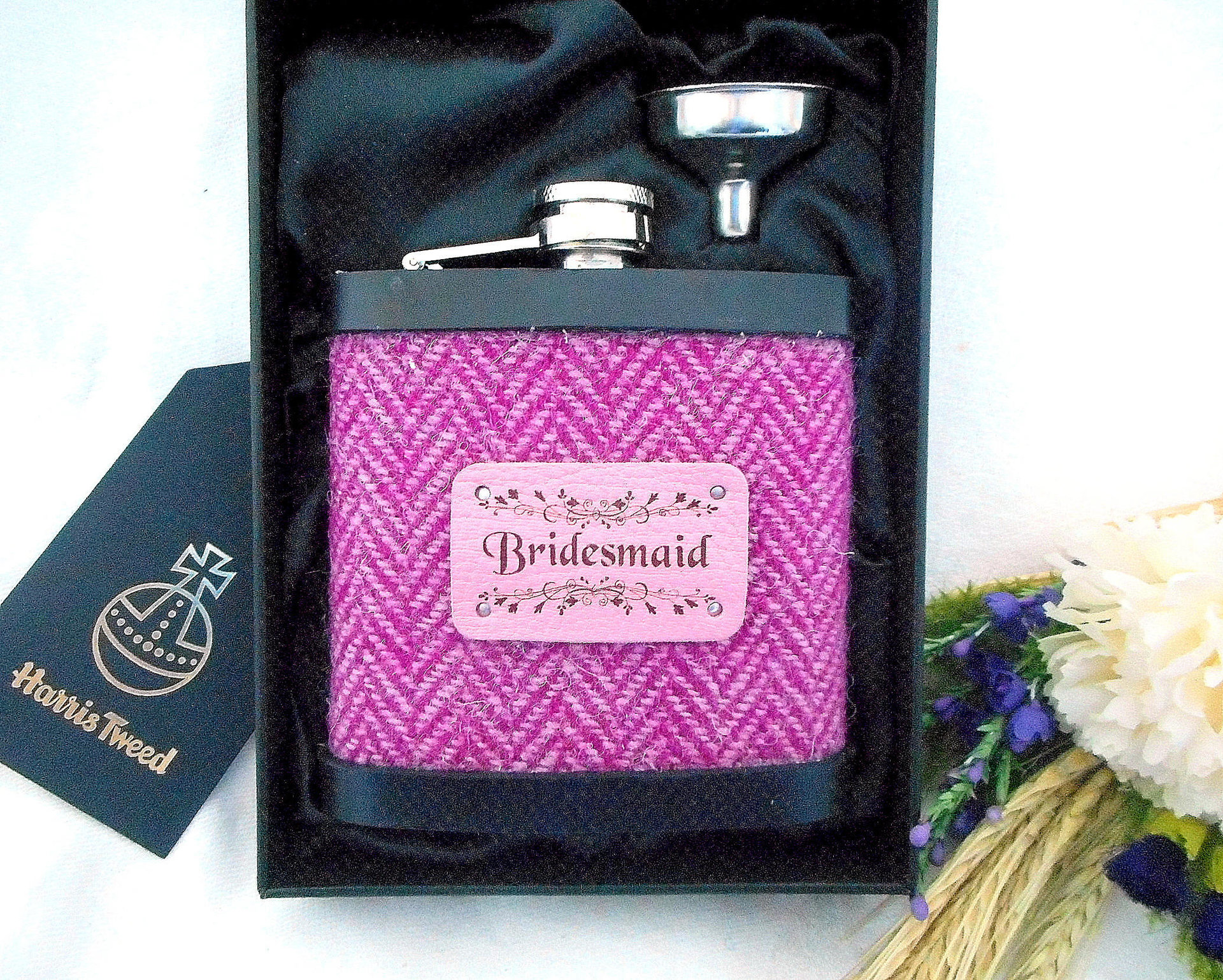 Bridesmaid gifts Harris Tweed hip flasks,  Set of 3, 4, 5 or 6 , all with leather label,  high quality luxury gift or wedding favour for bridal party, optional personalized box