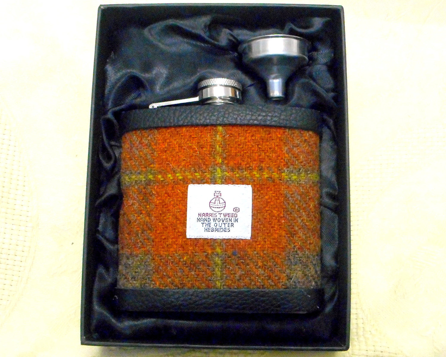 Harris Tweed hip flask russet brown green tartan luxury Scottish gift