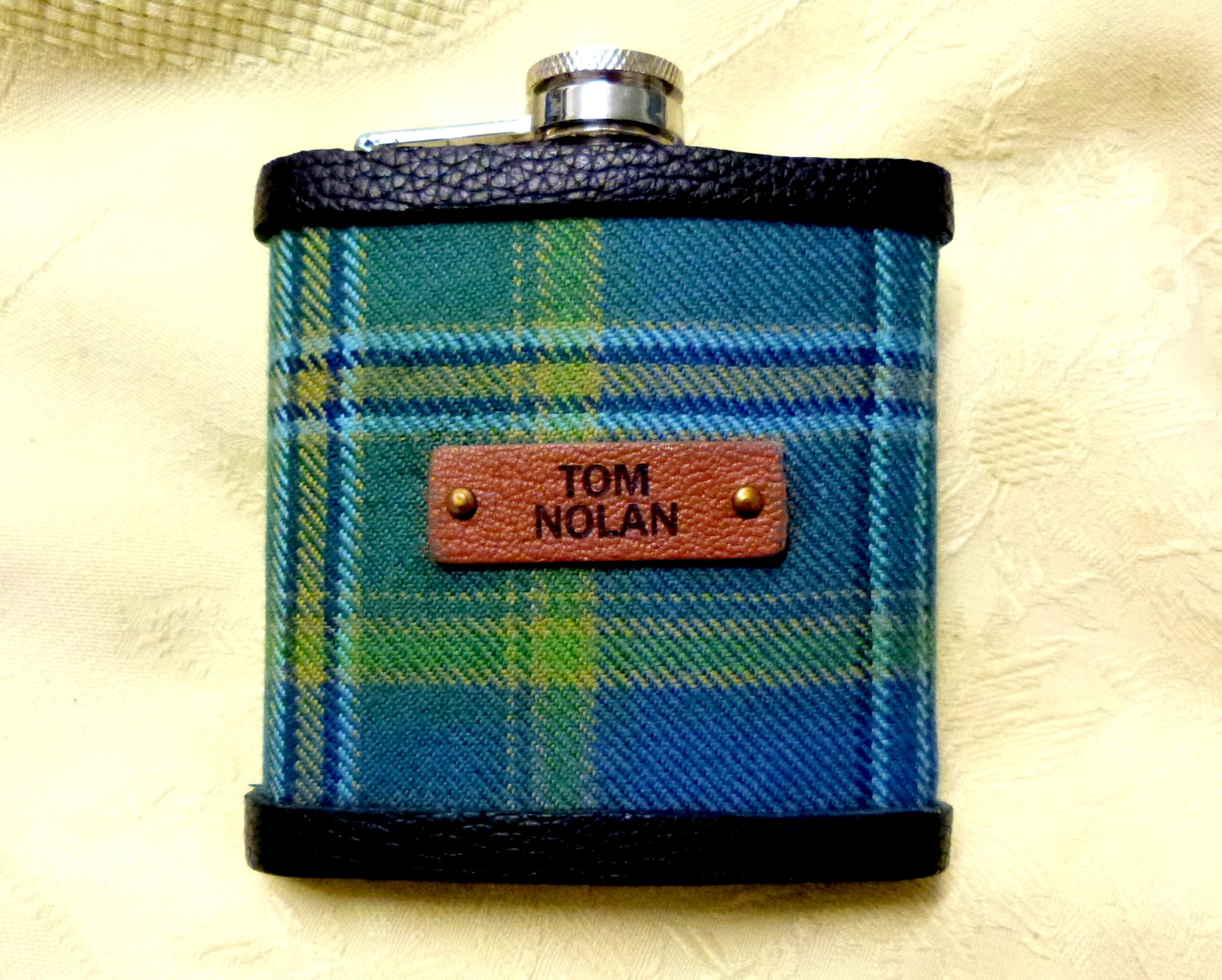 Your Wedding kilt tartan Hip Flasks  with leather labels personalized with names  for Best Man, Usher, Father of Bride or groomsmen, .Scottish luxury gift