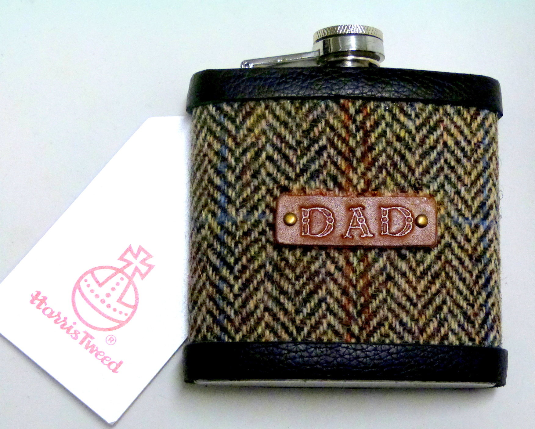 gift-for-dad-harris-tweed-hip flask-father-fathers day gift-personalised