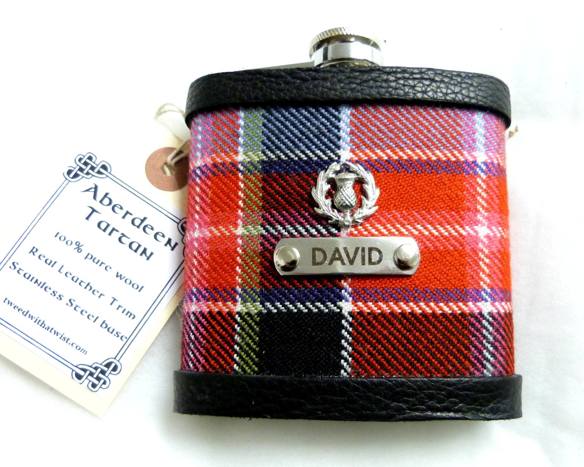 Aberdeen-tartan-flask-gift for men-highland-scottish