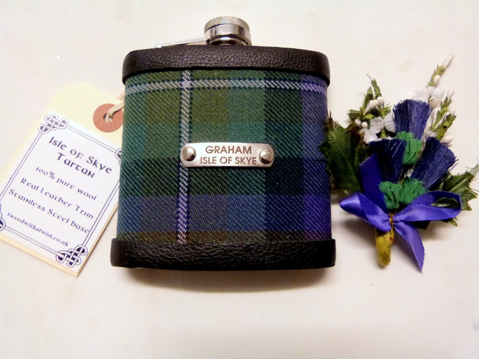 Custom tartan flasks with individual engraved names for Best Man, Father of Bride or groomsmen .Scottish luxury gift in sets of 3 - 6