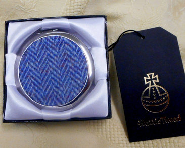 Blue-herringbone-harris-tweed-compact-mirror-tweedwithatwist-scotland