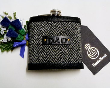 gift-for-dad-harris-tweed-hip flask-father-fathers day gift-personalised