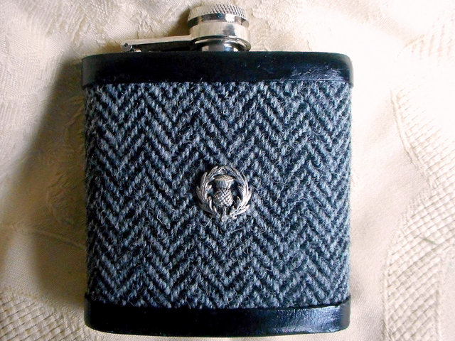 harris-tweed-hip-flask-traditional-tweed-with-a-twist-thistle