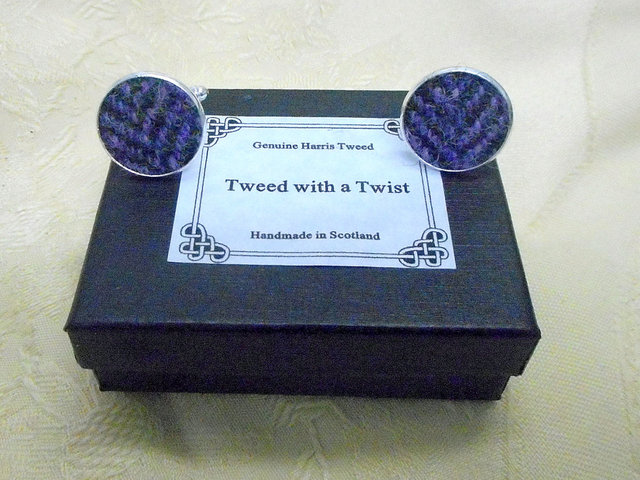 Harris-tweed-cuff-links-purple-round-silver-groomsman-