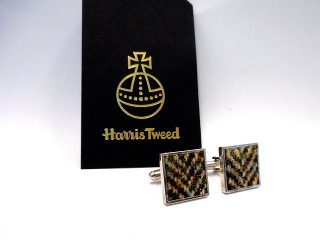 Harris-tweed-cufflinks-brown-herringbone-gift-for-men