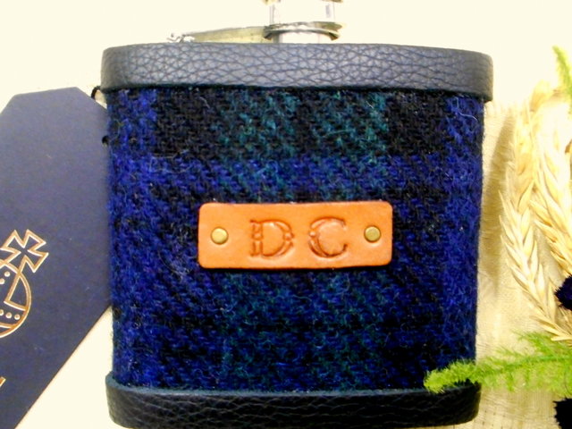 Harris-tweed-hip-flask-monogram-inintials-leather-label