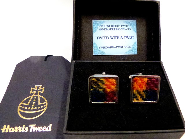 Harris Tweed-cufflinks-Buchanan-tartan-gift box-gift for him-groomsmen-Best man